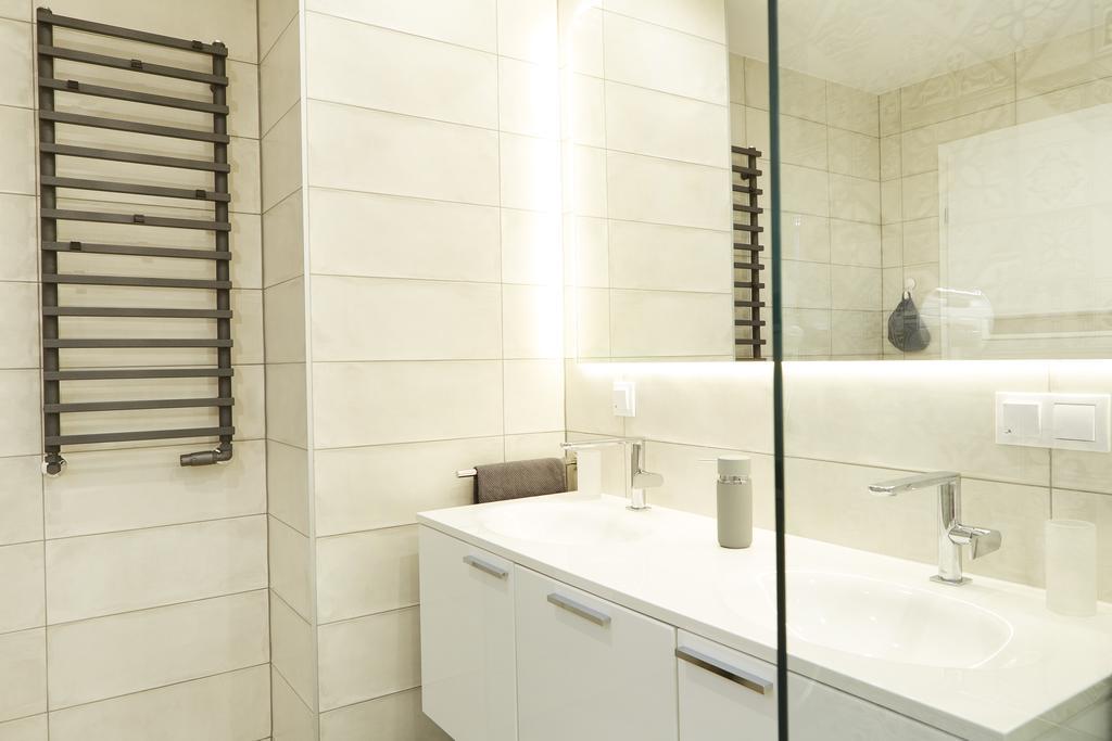 Lovely Lux Garden Flat Near Royal Park Apartment Varşovia Exterior foto