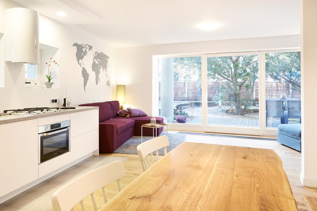 Lovely Lux Garden Flat Near Royal Park Apartment Varşovia Exterior foto
