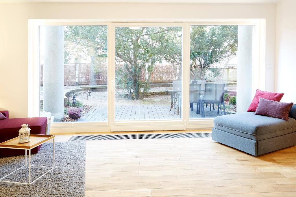 Lovely Lux Garden Flat Near Royal Park Apartment Varşovia Exterior foto
