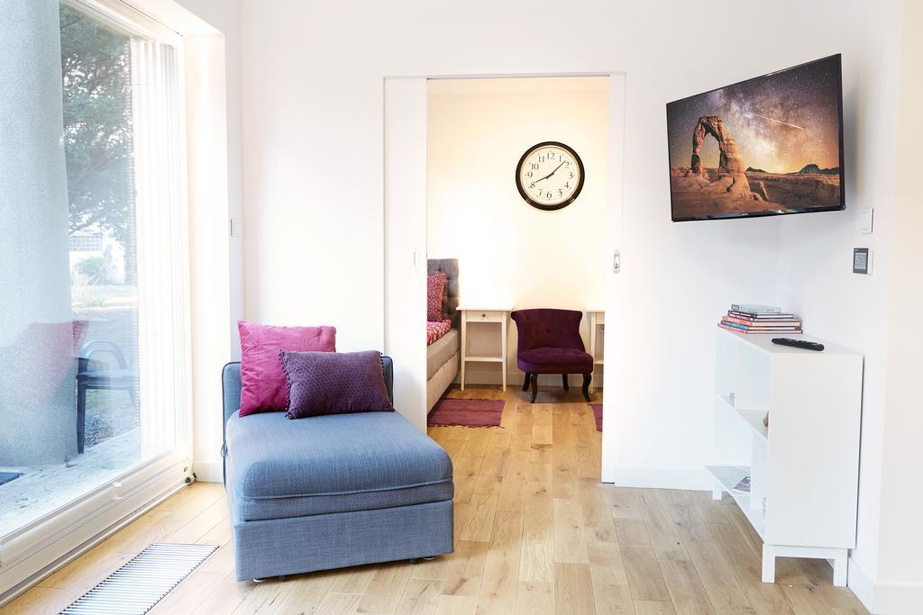 Lovely Lux Garden Flat Near Royal Park Apartment Varşovia Exterior foto
